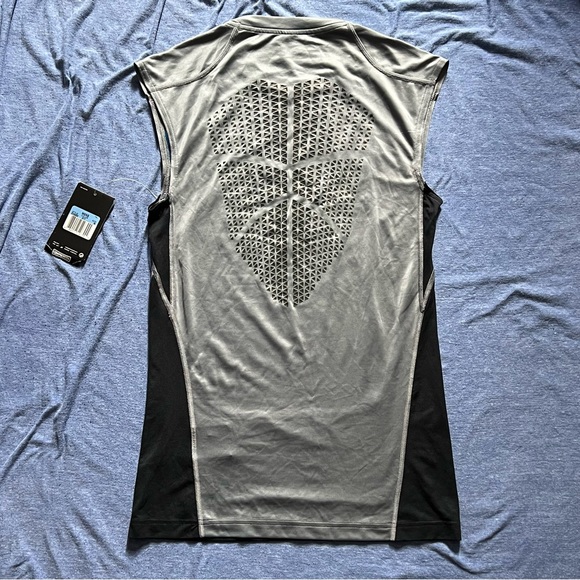 Nike Pro Combat Hypercool Dri-Fit Compression Speed Top Shirt Medium - Picture 3 of 5